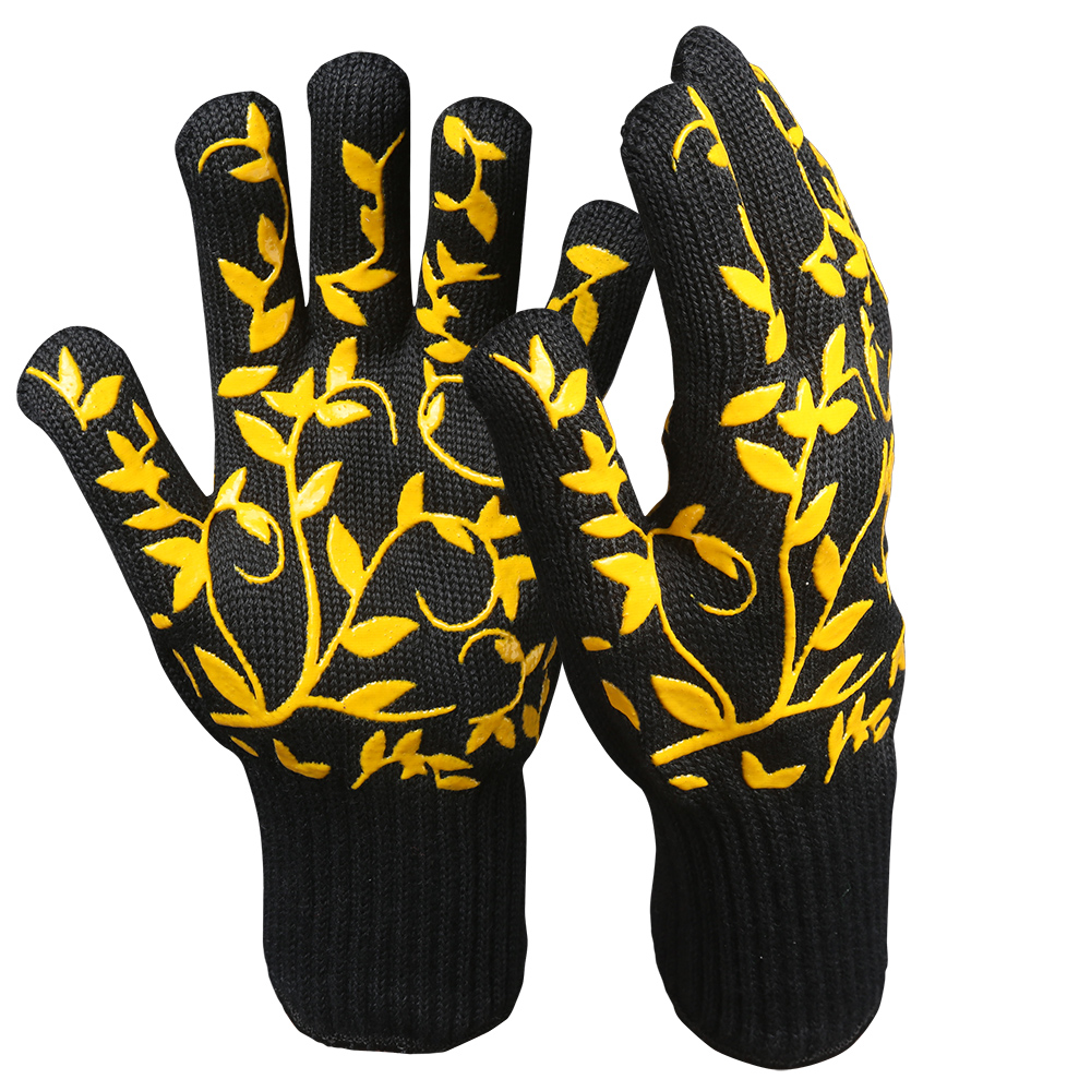 1 oven gloves.jpg