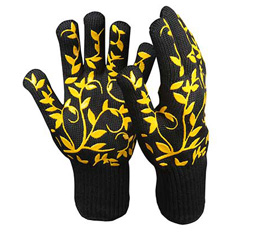 What Type Of Gloves Protect Against Heat?